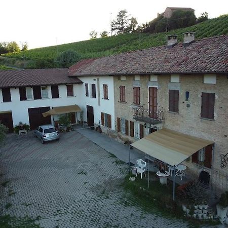 Cascina Cantaret Agriturismo San Marzano Oliveto 外观 照片