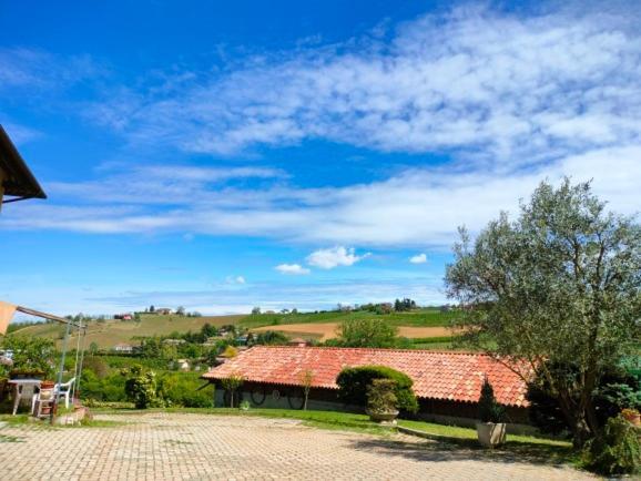 Cascina Cantaret Agriturismo San Marzano Oliveto 外观 照片