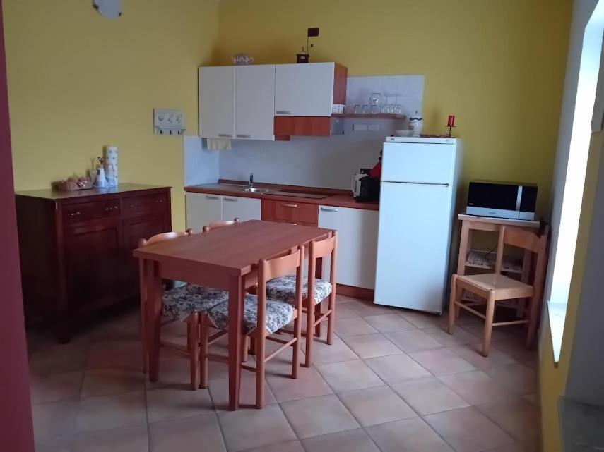 Cascina Cantaret Agriturismo San Marzano Oliveto 外观 照片